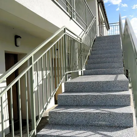 New For 4 People, Apartment Rewal